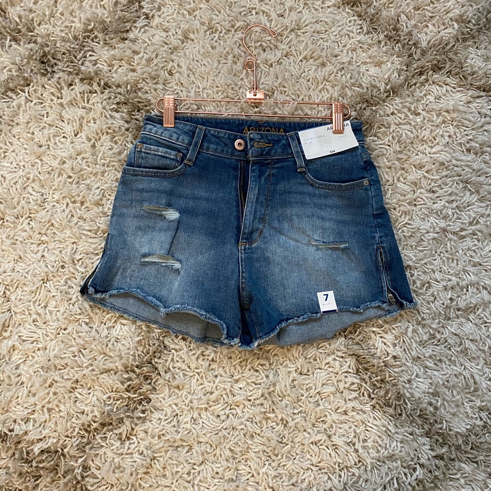 High waisted denim jeans